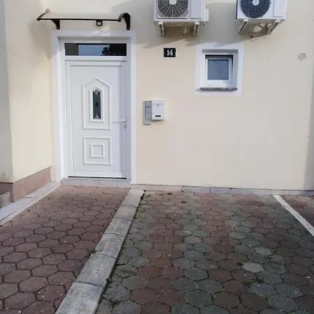 Tonko - S Balkonom Daire Zaton (Zadar)